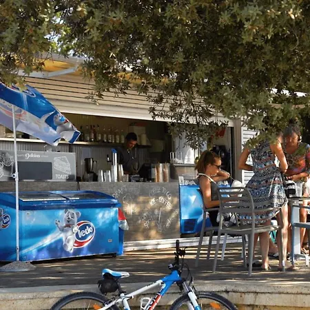 Easyatent Valkanela Üdülőpark Vrsar