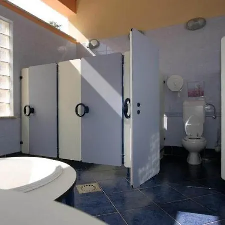 Easyatent Valkanela 4*