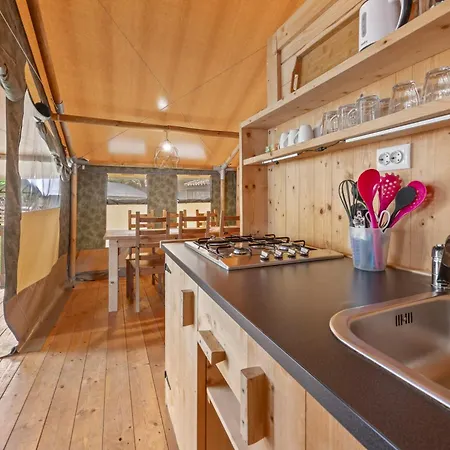 Holiday park Easyatent Valkanela Vrsar