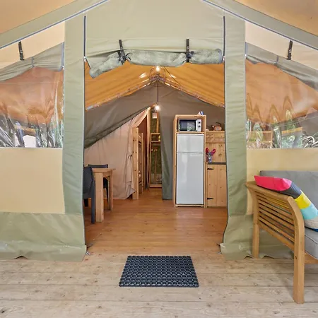 Easyatent Valkanela 4* Vrsar