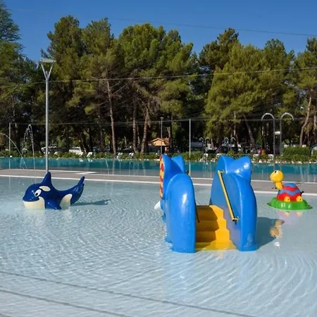 Üdülőpark Easyatent Valkanela