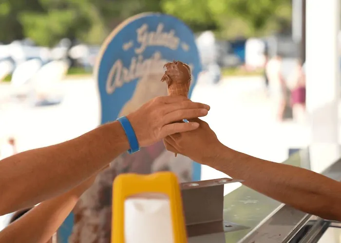 Easyatent Valkanela 4*