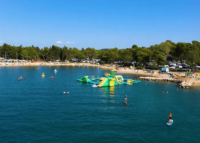 Easyatent Valkanela 홀리데이파크 4*