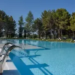 Easyatent Valkanela 4* فيرسار