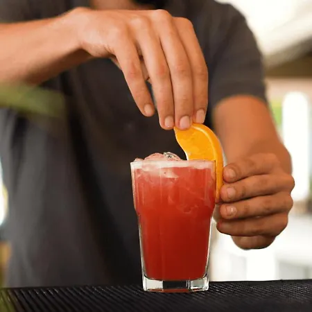 Easyatent Valkanela База отдыха 4*