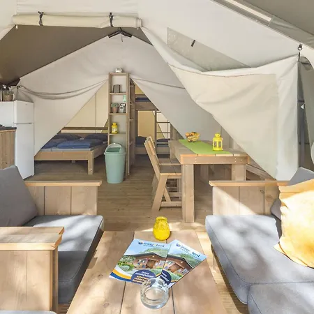 Easyatent Valkanela Holiday park