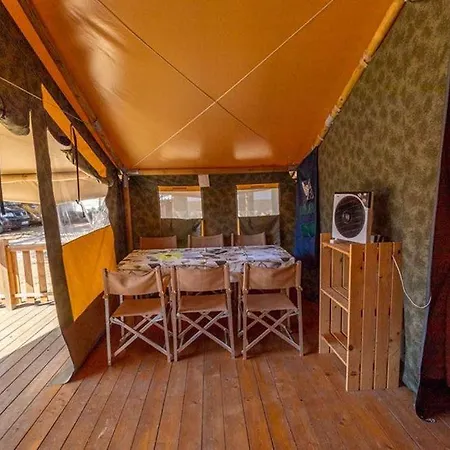 Easyatent Valkanela 4* Vrsar