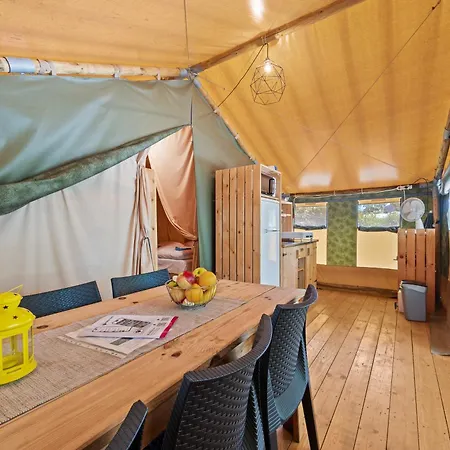 Tatil parkı Easyatent Valkanela